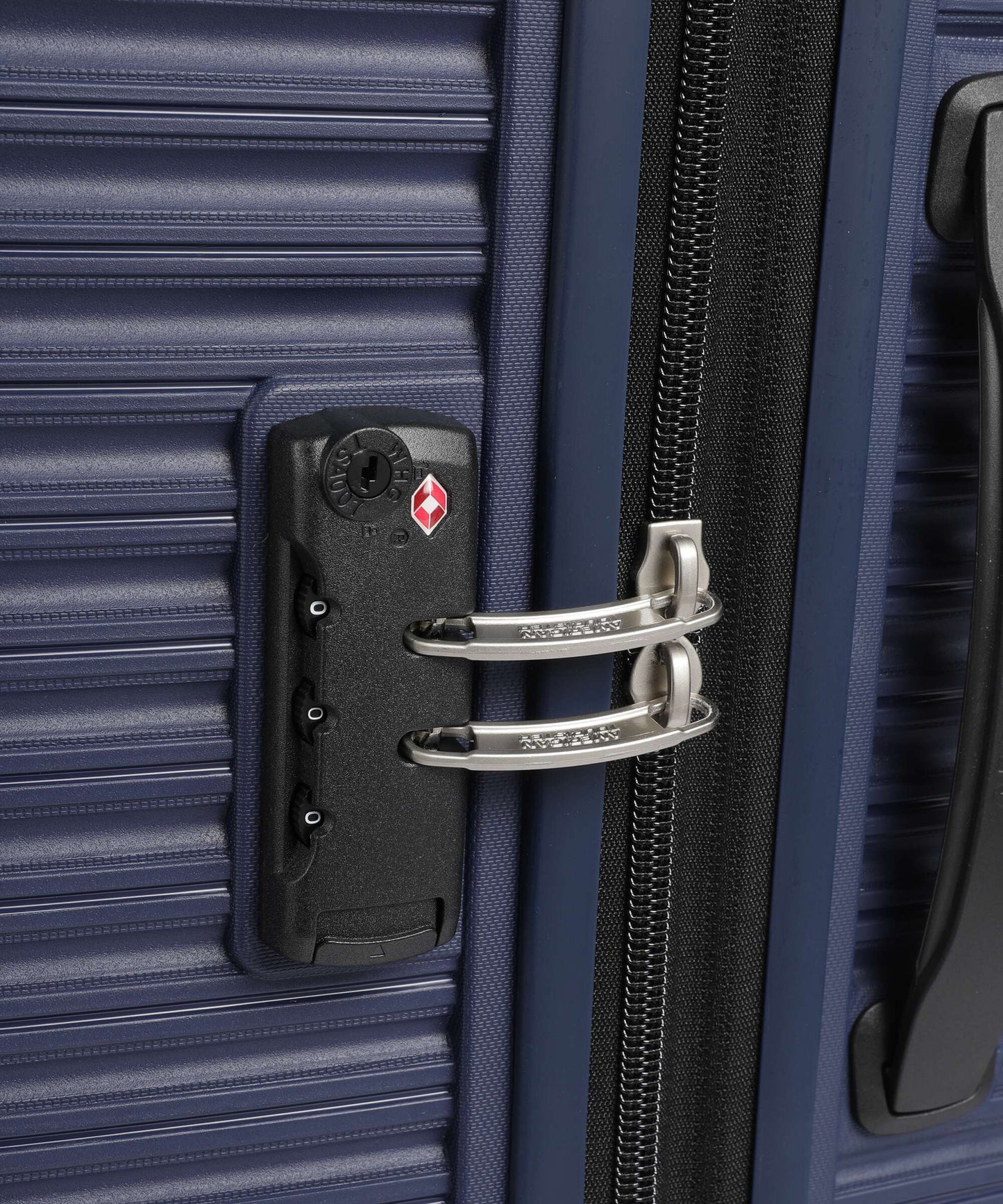 American Tourister Liftoff 4-Rollen Trolley midnight blue