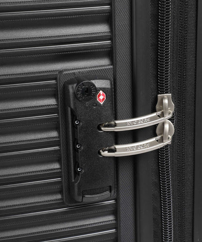 American Tourister Liftoff 4-Rollen Trolley black