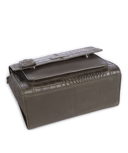 Burkely Cool Colbie Umhängetasche forest green