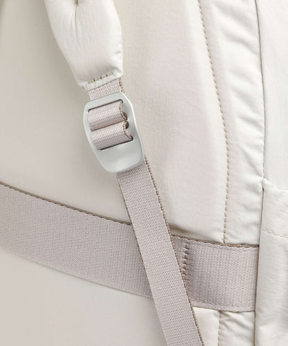 Bellroy Cinch Rucksack oat