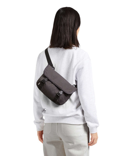Bellroy Cinch 6 Mini Kuriertasche black