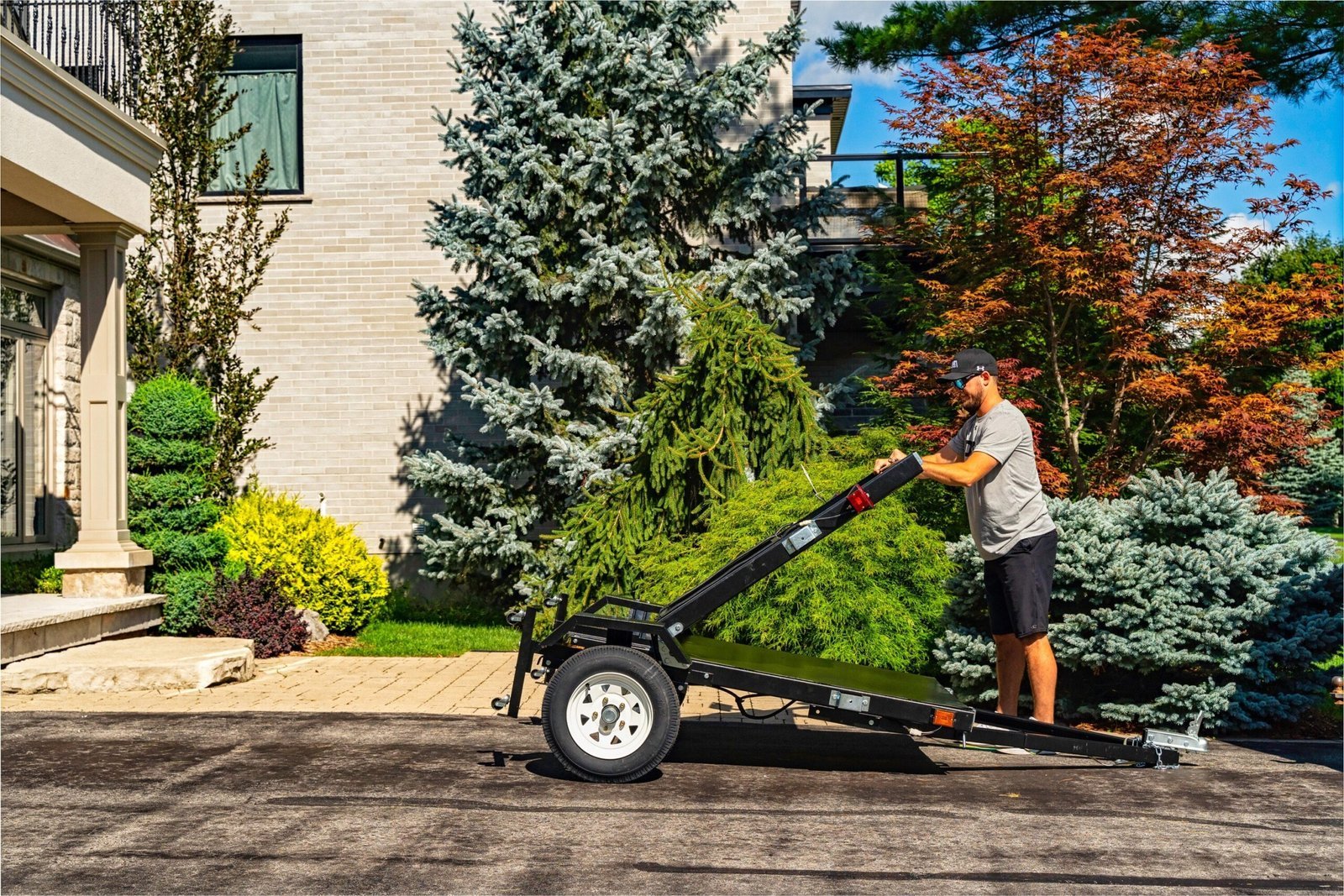 DK2 4-ft x 8-ft Steel Utility Trailer ( 1450-lb Capacity ) 5364713 - Image 9